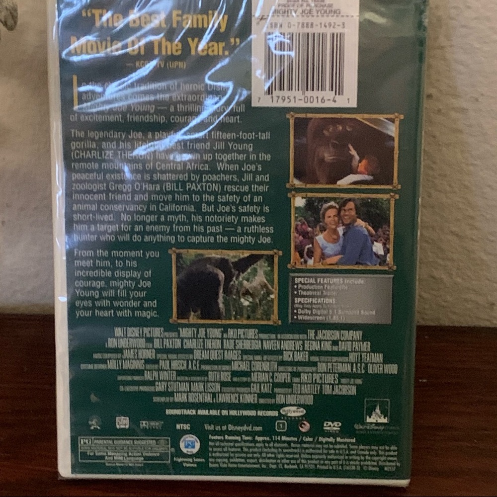 Disney’s Mighty Joe Young with Charlize Theron DVD - Picture 2 of 4